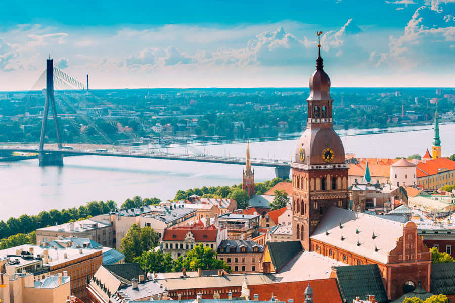 Як переїхати в Латвію